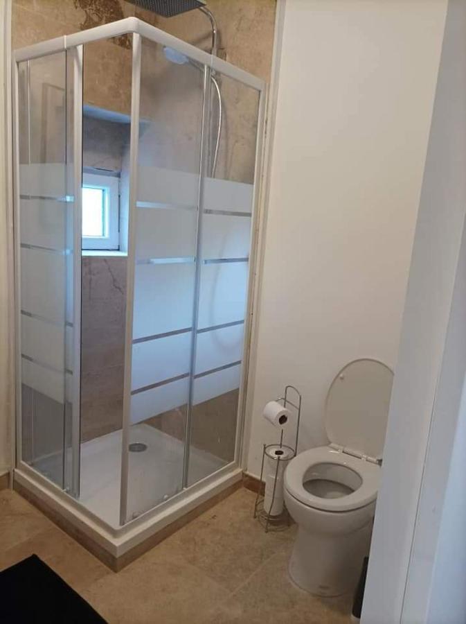L Atelier De Raymond Aparthotel Verfeuil Exteriör bild